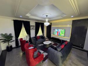 Luxe Lagos Retreat with 3 Bedrooms