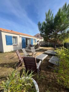 Maisons de vacances Maison coeur de foret, proche plage des Conches : photos des chambres