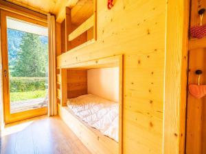 Appartement 3 chambres avec cheminée, terrasse et parking à La Clusaz - FR-1-437-97