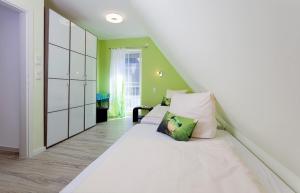 Haus 171, Kiefernweg 1