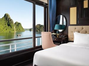 Aqua Elegance Cruise by AHG