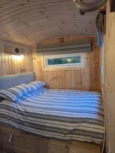 The Swallow Shepherds Hut at Bee Happy Breaks Scotland