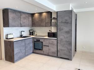 Superbe 3 pièces front de mer 303L MEGR