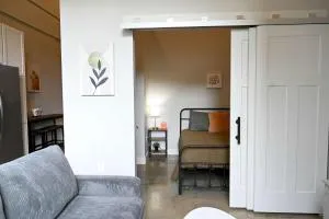 Brand New Urban Loft Free Parking Close To Mayo - Stewartville