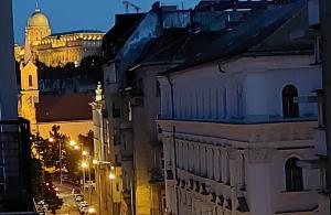 Perfect Place in the center with fast wifi