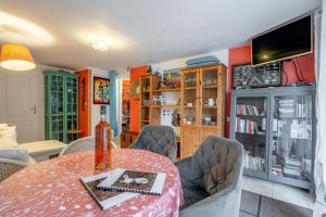 Le Grand Lapin Blanc