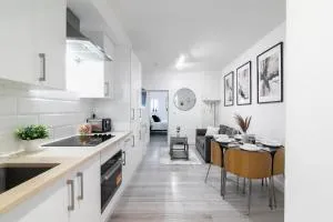 Modern 3 Bedroom House Edgware - 埃奇韦尔