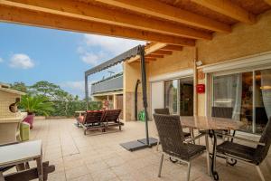 Le Grand Lapin Blanc