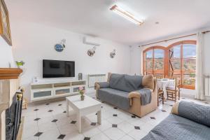 Casa rural VISTABLANCA en una sola planta con bonitas vistas y piscina - Junto a la capital y la Alhambra