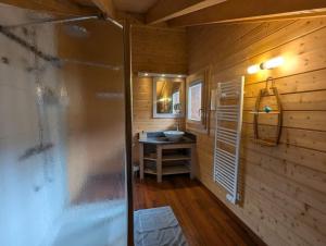 Chalets Le Grand Chalet Bellevue - parking Wifi BBQ : photos des chambres