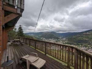 Chalets Le Grand Chalet Bellevue - parking Wifi BBQ : photos des chambres