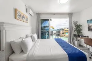Maho Beach House - Petite Studio - Ocean View - Lowlands