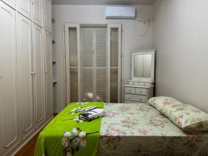 Apartamento 1 quadra da Praia de Copacabana