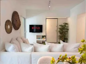 Elegant Flat in Glyfada Center - 格利法扎