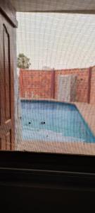 Casa con Piscina y Cascada