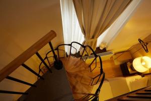 Historic High-Ceiling 2-Flat Combo - Taksim