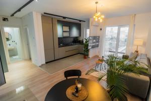 Vulcan Residence - Premium Apartment
