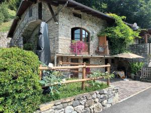 Farmhouse of Grandfather Chek