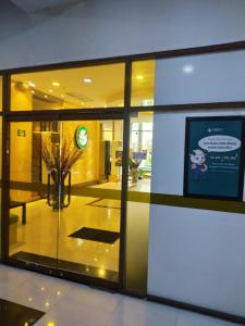Green Central 1BR Apartments - Hayam Wuruk