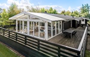 3 Bedroom Stunning Home In Strøby