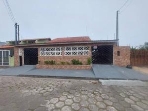 Casa de Praia com Piscina