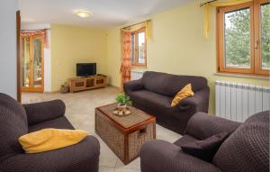 Beautiful Home In Golubovo