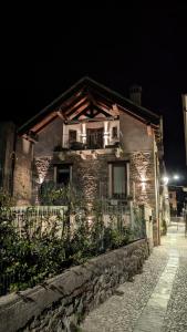 LA VIA DEL SALE accommodations holidays