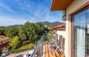 2 Bedroom Cozy Apartment In Matulji