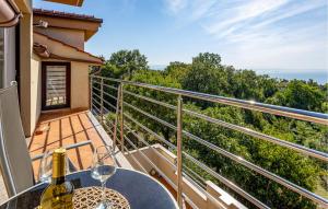 2 Bedroom Cozy Apartment In Matulji 