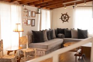 Casa Capitan - BEACHFRONT living - 4hvězdičkové hotely ve městě Ensenada