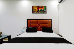 Super Hotel O Dariyapur Near Railway Crossing