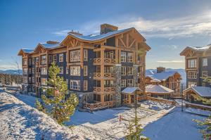 Stonegate Resort Unit B207