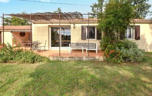 Maisons de vacances Beautiful Home In Apt : photos des chambres