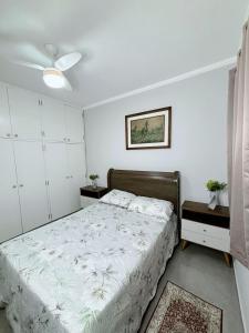 Apartamento quadra da PRAIA (100m) Pitangueiras