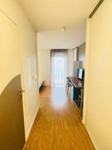 Appartements Studio Harmonie Confluence Lyon City et piscine chauffante : photos des chambres