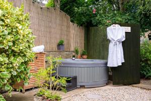 The Old Potting Shed