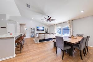 Beautiful home, centrally located to Parks with Pool