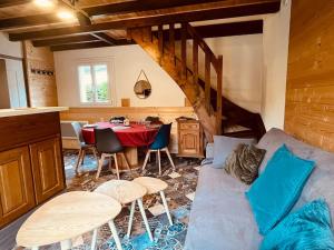 Maisons de vacances Maison montagne Lelou - 4 a 6 personnes - Saint Jacques des blats : photos des chambres