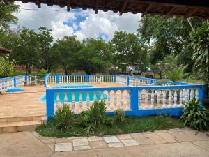 Chácara linda e espaçosa