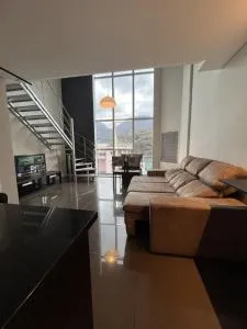 Saint Sebastian Flat 515 - Com Hidro! até 3 pessoas, Duplex, no centro - ساو بينتو دو سول