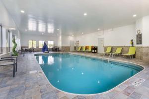 Best Western St. Clairsville Inn & Suites