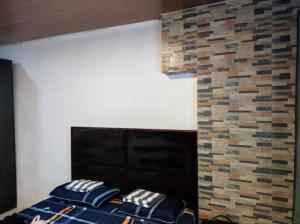 CheapEntireHouse Mel Place in Mandaue with Netflix for 5pax or more