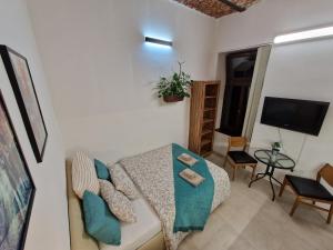 Liana Old Town Apartment