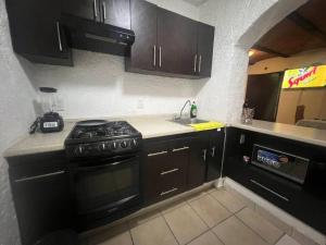 Dpto Consulado USA 3mns Plaza andares 8 minutos