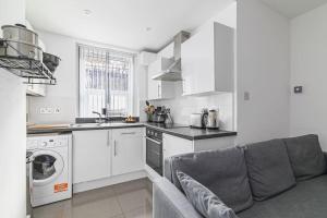 Chiswick London Apartment