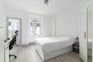 Chiswick London Apartment
