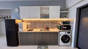 Spacious HOUSE 4R 8pax WiFi-S Pic-Airport