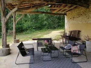 detached family home with terrace and garden - Flaugeac