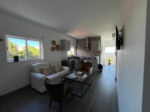 Ocean view by Charmes C