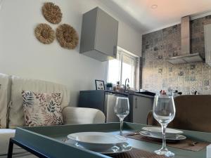 Ocean view by Charmes C